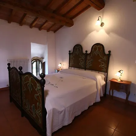 Hébergement de vacances Castle In With Swimming Pool,garden,bicycles Gualdo Cattaneo